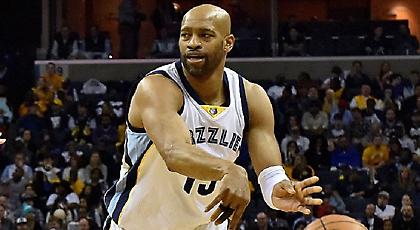 Το ανάποδο κάρφωμα του 39χρονου Βινς Κάρτερ