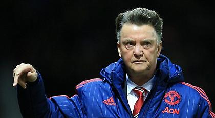 Φαν Χάαλ: «Βήμα-βήμα για την τετράδα»