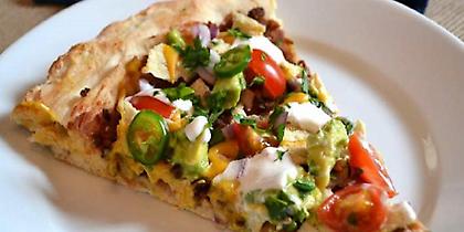 Αποζημιώθηκε με 1.500 ευρώ επειδή έσπασε δόντι τρώγοντας πίτσα