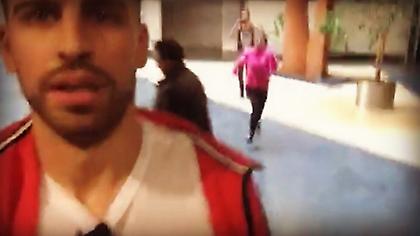 Επίθεση θαυμάστριας στον Πικέ σε live μετάδοση! (video)