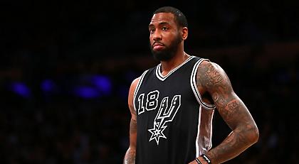 Έδιωξαν Μπάτλερ για να πάρουν Μάρτιν οι Σπερς