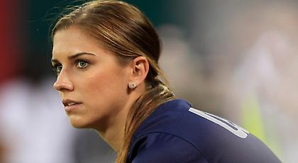 Η γκολάρα της όμορφης Άλεξ Μόργκαν (video)