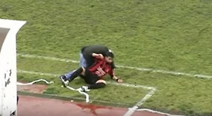 Το απίστευτο τάκλιν στον… Αναστόπουλο (video)