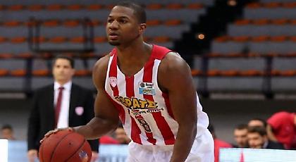 Παίζει με ΑΕΚ ο Στρόμπερι