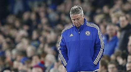 Τσέλσι... με τις κλωτσιές (σκίτσο)