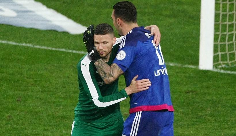 Ρομπέρτο-Μπεργκ στη φωτογραφία του ντέρμπι (pics)