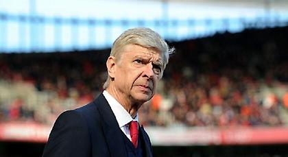 Βενγκέρ: «Έχει καταντήσει αστείο»