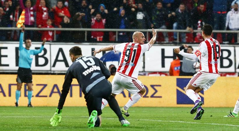 Βαρούχας: «Κάναμε τον Ντάλας... πλυντήριο πιάτων»