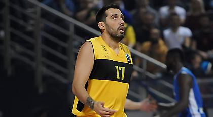 Σίμτσακ: «Δεν θεωρούμε χαμένο το ματς με Ολυμπιακό»