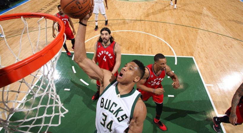 Άγγιξε πέμπτο triple-double ο Giannis!