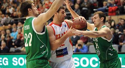 Σάρωσαν Σαλόν, Σκαϊλάινερς, πρώτο βήμα για Ενισέι