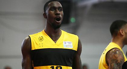 Ουάιτ: «Να διατηρήσουμε τις αποστάσεις μας από την ΑΕΚ»