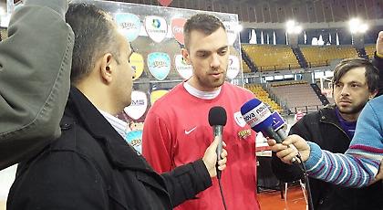 Μάντζαρης: «Με 4 στα 4 περνάμε»