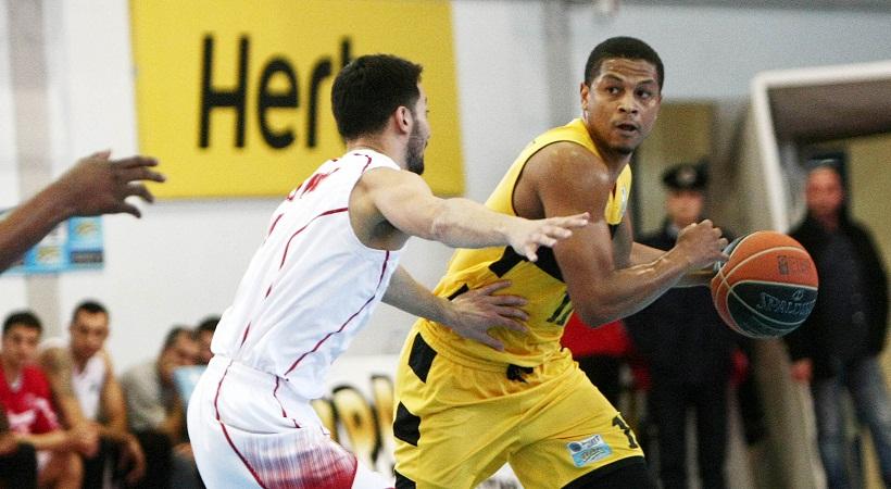 Ο Ουότερς «μοιράζεται» σε Άρη, call of duty και... franchise!