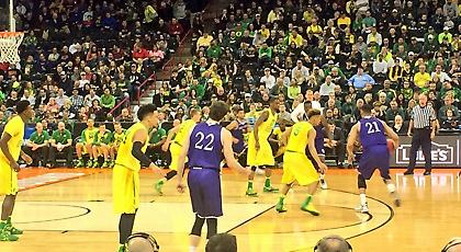 Σαρωτική η παρέα του Ντόρσεϊ