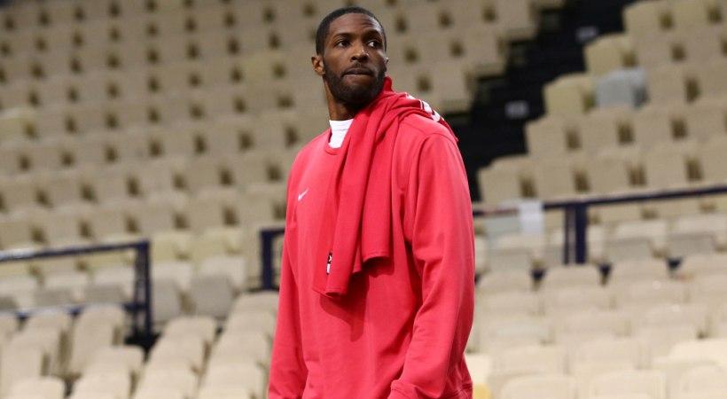 Γουόρικ στο sport-fm: «Να εξολοθρεύσουμε τους αντιπάλους μας αμυντικά»