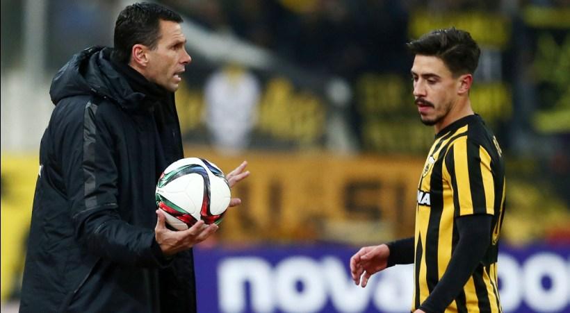 Το ποστάρισμα του Σιμόες για το νέο του συμβόλαιο