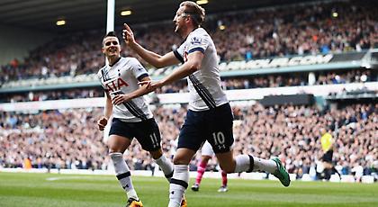 «Τυφώνας» κυνηγάει τη Λέστερ (video)