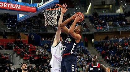 Απρόβλεπτη συντριβή της Λαμποράλ από Μάλαγα