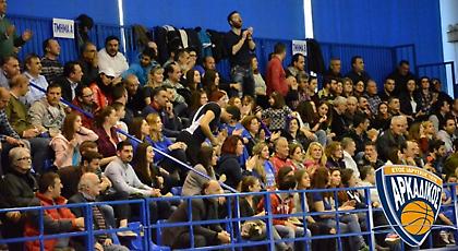 Ευχαριστεί τον κόσμο ο Αρκαδικός