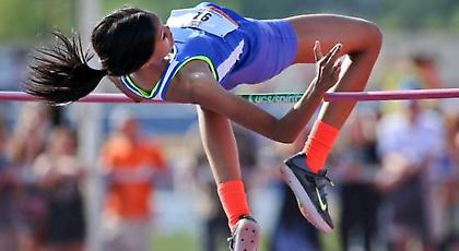 Μια 18χρονη ιπτάμενη «βασίλισσα»…