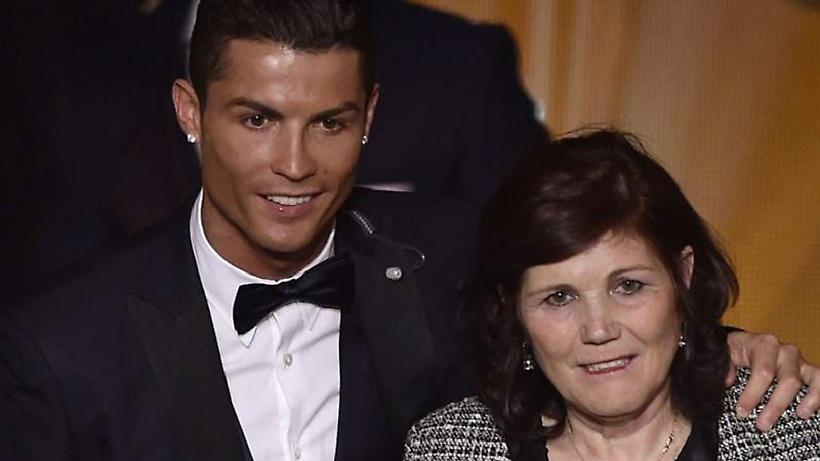 Κάποιος να προσέχει την μαμά του Ρονάλντο