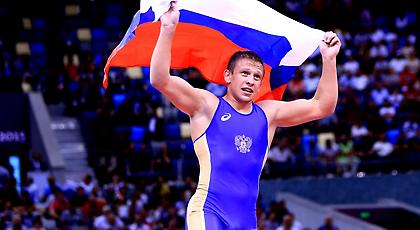 Άλλοι τέσσερις «θετικοί» με μελδόνιο