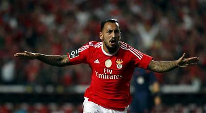 «Έκλεισε στη Μπενφίκα ως το 2020 ο Μήτρογλου»