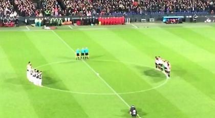 Το συγκινητικό αντίο του «Ντε Κάιπ» στον Κρόιφ (video)