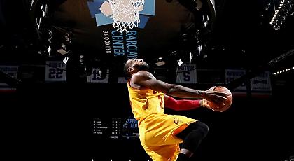 Ο… ανάποδος Λεμπρόν και ο «δολοφόνος» Ρέντικ στο Top 5