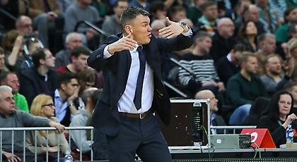 Έξαλλος ο Γιασικεβίτσιους με Ιβάνοβιτς