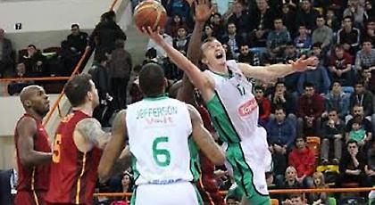 Κοντά στους… κουμπάρους η Γαλατά