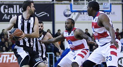 «Ζωντανός» για πεντάδα ο ΠΑΟΚ