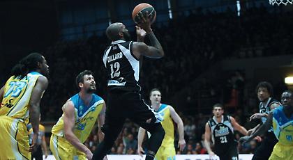 Σώθηκε και βλέπει και πλέι οφ το Λαύριο