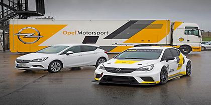 Ντεμπούτο του Opel Astra TCR στον Περσικό Κόλπο