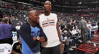 Ο Μέιγουεδερ... έσκασε μύτη με το νέο του αυτοκίνητο αξίας 3 εκατ. ευρώ! (pics)