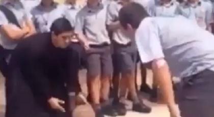 Βρέθηκε ο παπα… Κάρι! (video)