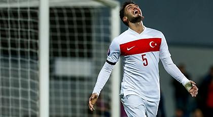 Ο Τσαλχάνογλου το... βιολί του! (video)