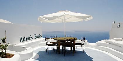 Στην Ελλάδα το καλύτερο βιβλιοπωλείο στον κόσμο (video)