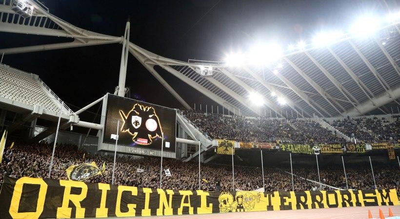 Το φέιγ-βολάν των οπαδών της ΑΕΚ: «Ξέρετε για το σύστημα στην Ελλάδα που ορίζει μόνιμο πρωταθλητή»