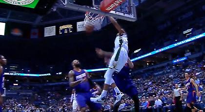 Στο Top 10 ξανά ο Giannis