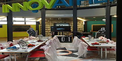 Συνδεόμαστε… Επικοινωνούμε… Εξελισσόμαστε…