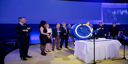 «Φίλος ο Αθηναίος» – η μασκώτ του αεροδρομίου Αθηνών