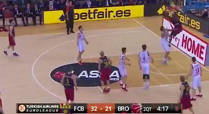 Το… τρομακτικό κάρφωμα του Ντόρσεϊ! (video)