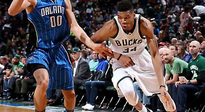 Η ασύλληπτη ασίστ του Αντετοκούνμπο! (video)