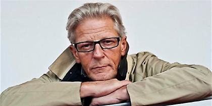 Εθελοντής ο Φαμπρ, αλλά με... αμοιβή 20.000 ευρώ, λέει το Υπουργείο