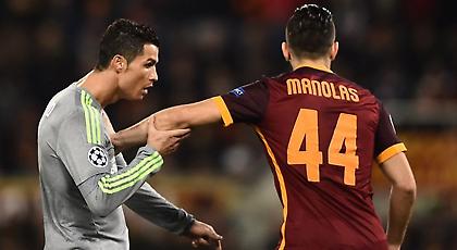 Η Ευρώπη στα πόδια του Μανωλά