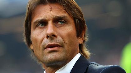 Στο Λονδίνο για τις υπογραφές ο Κόντε