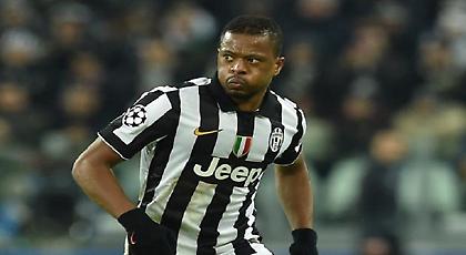 Ανανεώνει ο Εβρά με Γιουβέντους