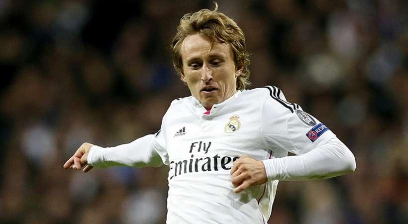 Με τέτοιον Μόντριτς πως να χάσει στο «Καμπ Νου»;